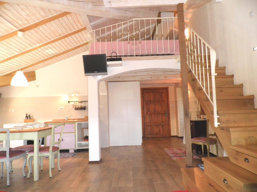 Studio Sijara Apartment Motovun Room photo