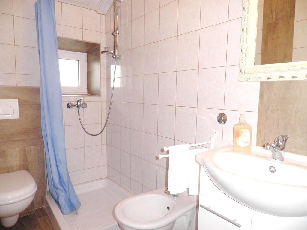 Studio Sijara Apartment Motovun Room photo